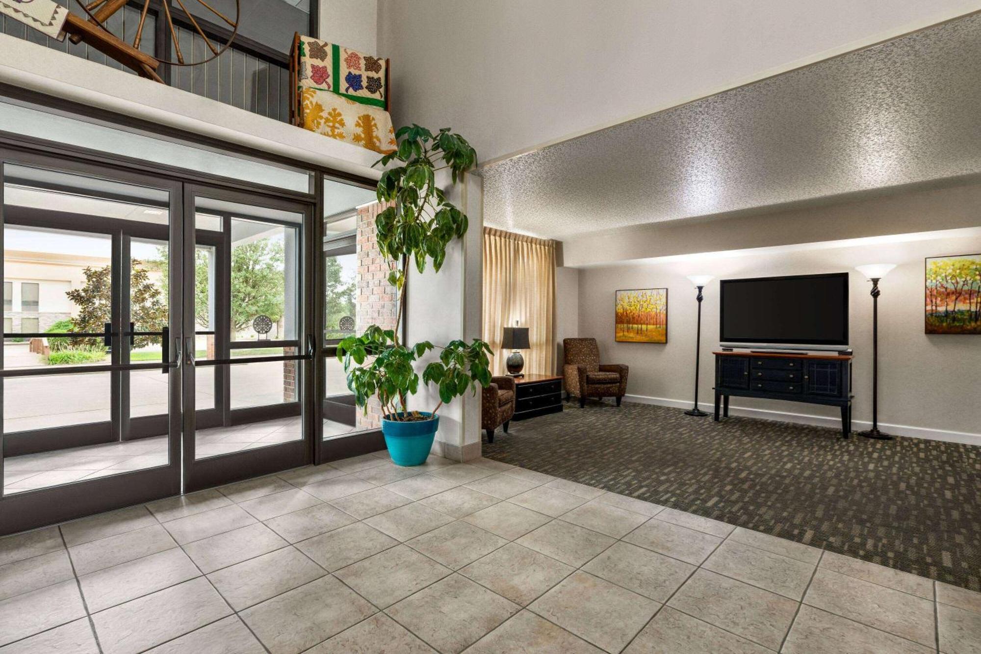 Days Inn By Wyndham Kuttawa/Eddyville Exterior foto